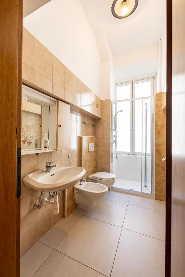 Mia Rooms - Room With Private Bath Bolzano Center Eksteriør bilde